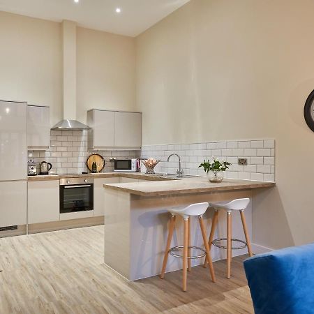 Two Bedroom Apartment By Jlj Apartments & Serviced Accommodation Birmingham - Mantella Lofts Екстер'єр фото
