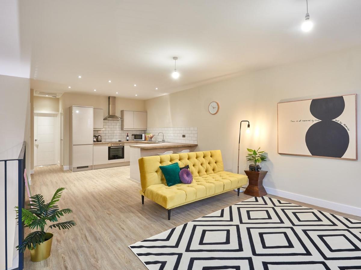Two Bedroom Apartment By Jlj Apartments & Serviced Accommodation Birmingham - Mantella Lofts Екстер'єр фото