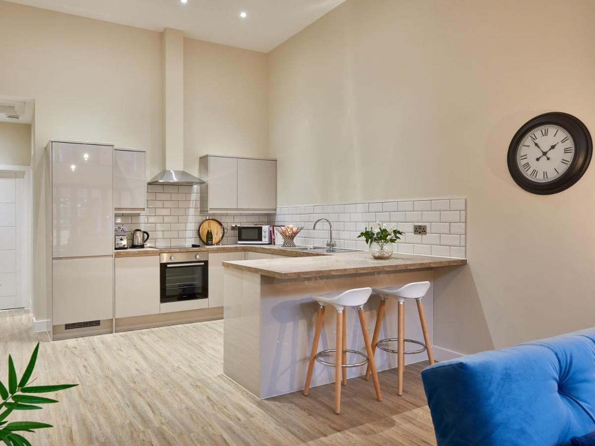 Two Bedroom Apartment By Jlj Apartments & Serviced Accommodation Birmingham - Mantella Lofts Екстер'єр фото